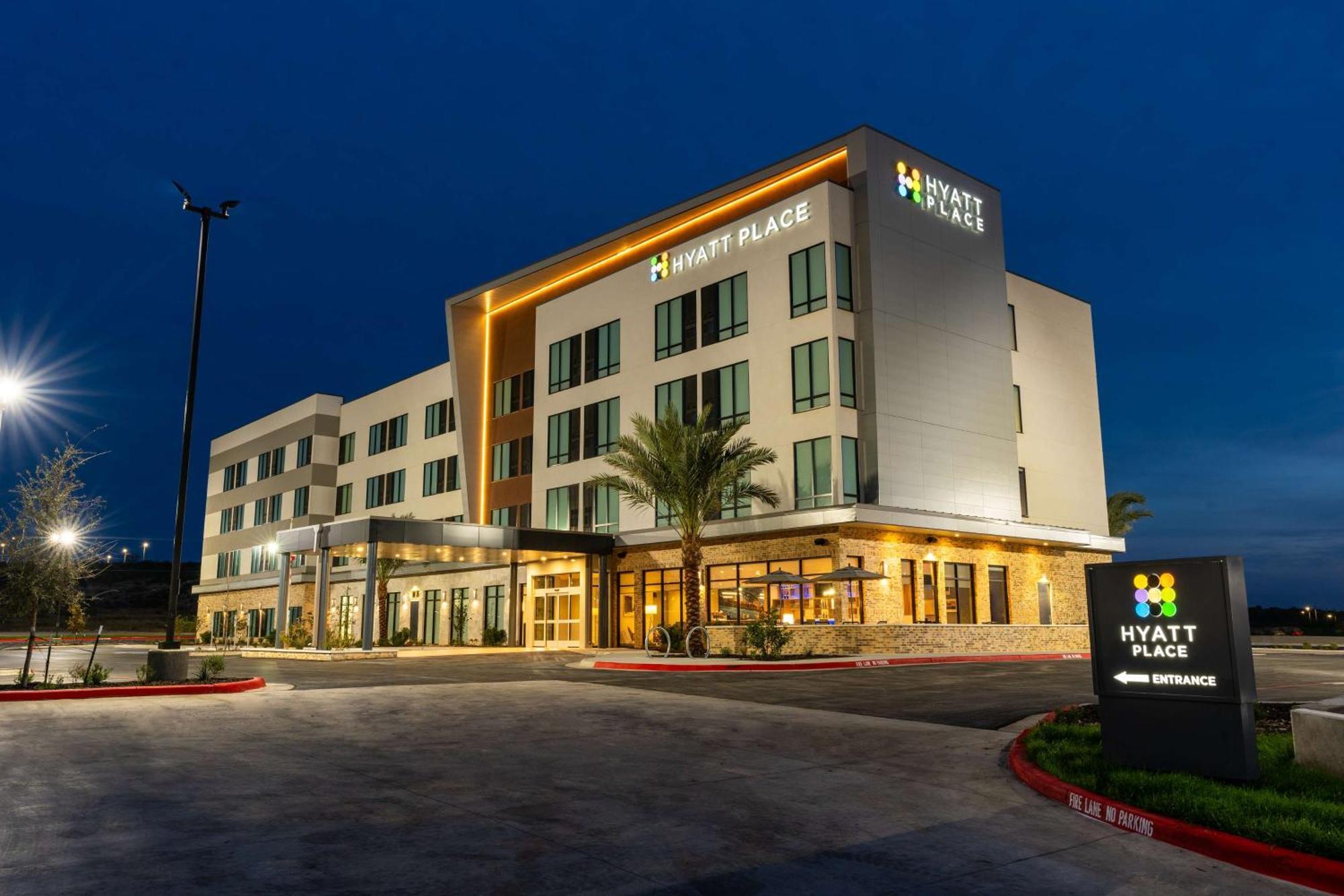 Hyatt Place Eagle Pass Ngoại thất bức ảnh