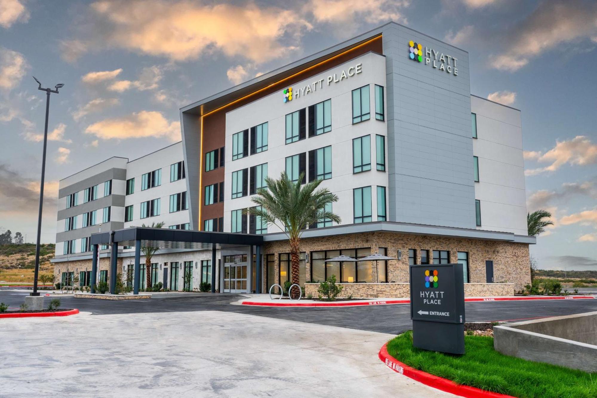 Hyatt Place Eagle Pass Ngoại thất bức ảnh